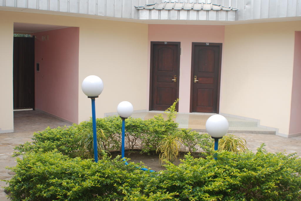Hotel Framotel Kribi Exterior photo