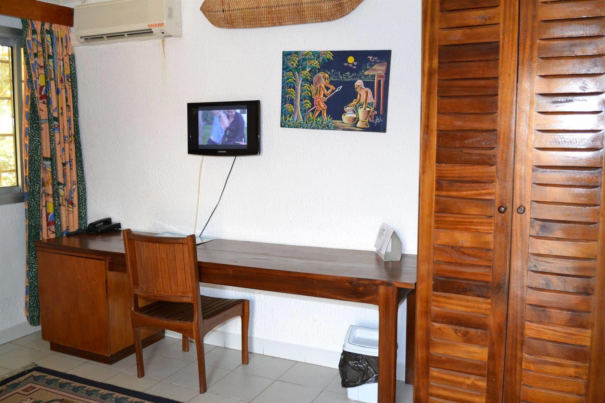 Hotel Framotel Kribi Exterior photo