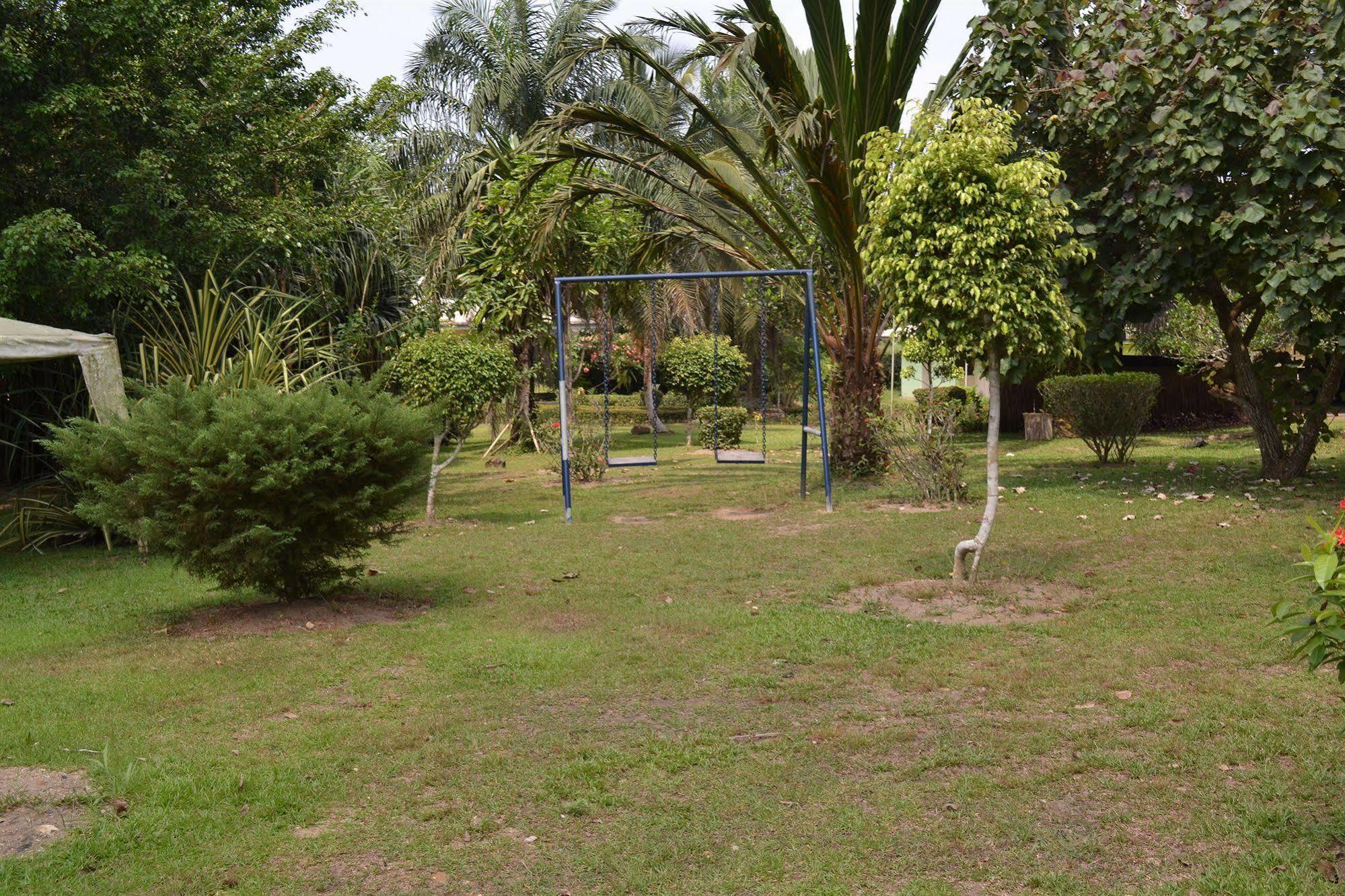 Hotel Framotel Kribi Exterior photo